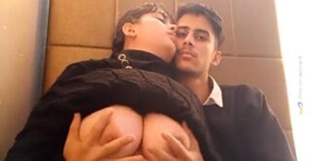 Girl ki big boobs press sex Bangladesh sex video